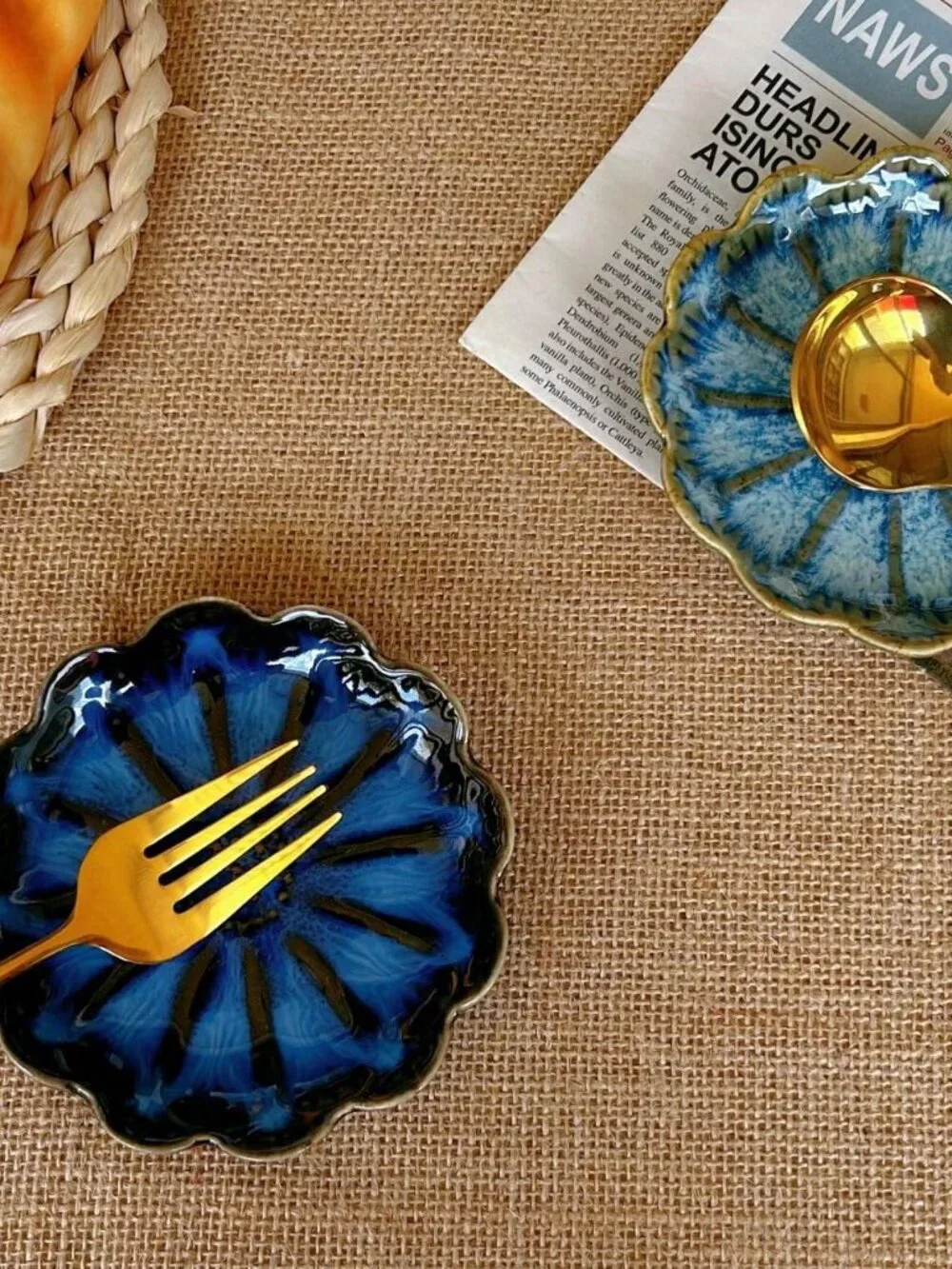 Ceramic Spoon Rest for Stove Top, Flower Cute Spoon Rest for Kitchen Counter, Co